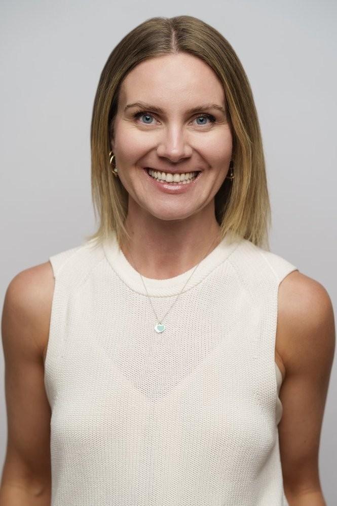 Kindra-2024-headshot-(1).jpeg